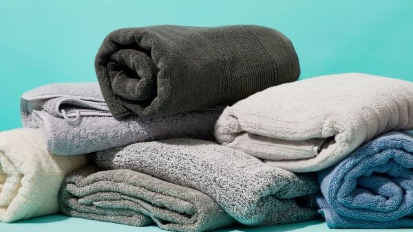 best-bath-towels-1572897724-kayxke3b