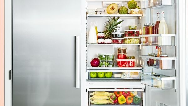 gh-fridge-organization-ideas-1583342871-kayxk3ch