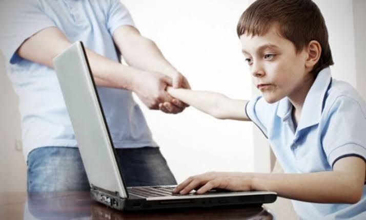cause effect internet influence on kids essay