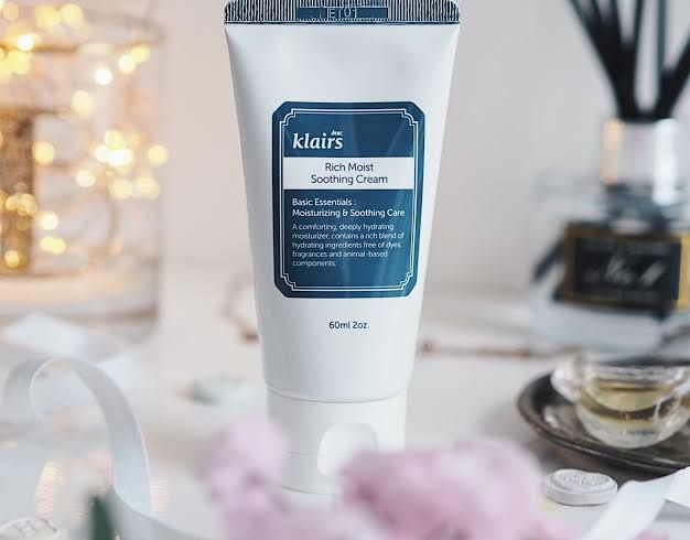 Soothing hand cream перевод на русский. Klairs Rich moist Soothing Cream. Крем увлажняющий, успокаивающий Klairs Rich moist Soothing Cream 20ml, Dear, Klairs. Klairs Rich moist Soothing Cream, Глубокоувлажняющий крем для лица, 20 мл. Dear, Klairs Rich moist Soothing Cream 60 мл..