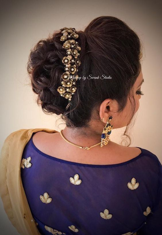 simple low bun hairstyle for saree | hairstyle for ladies - YouTube
