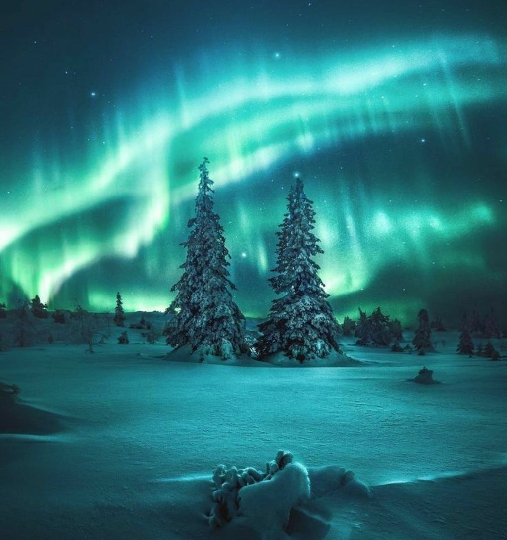 Northern Lights...Where To Find Beautiful Aurora? | Wrytin